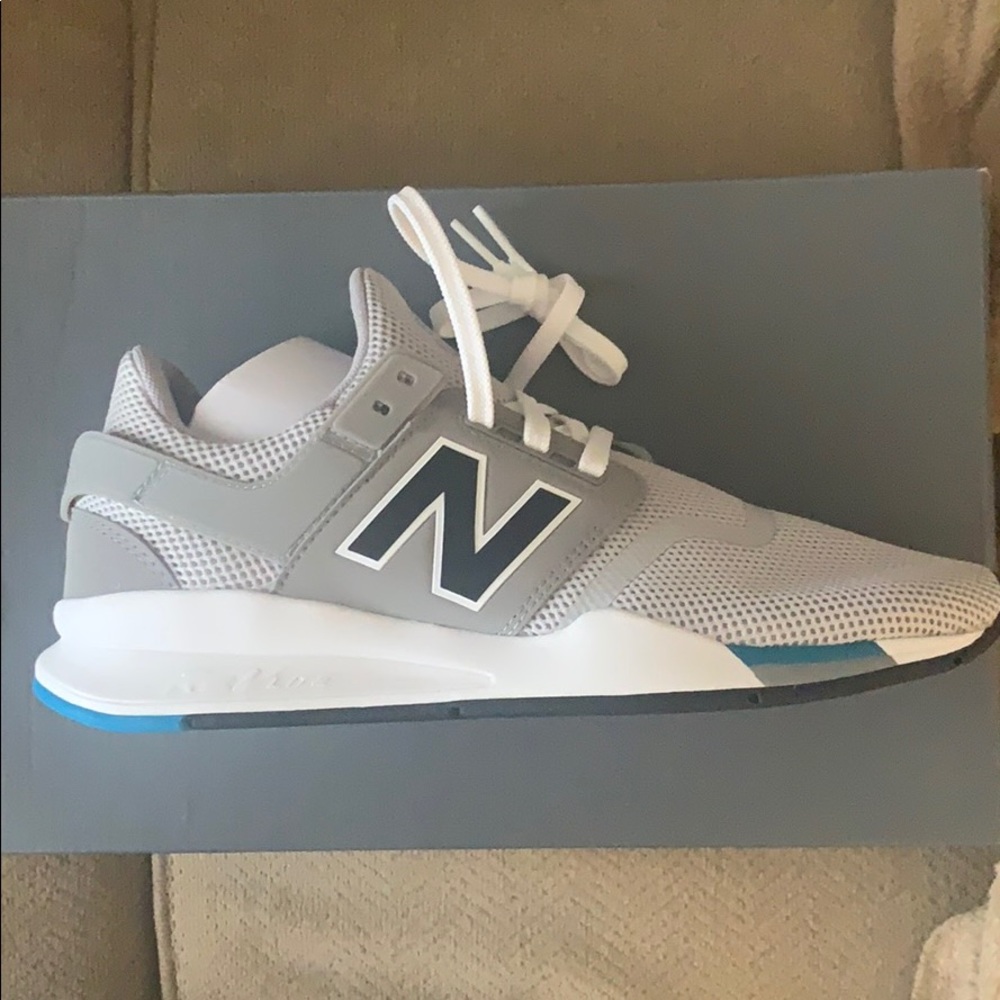 New Balance 247